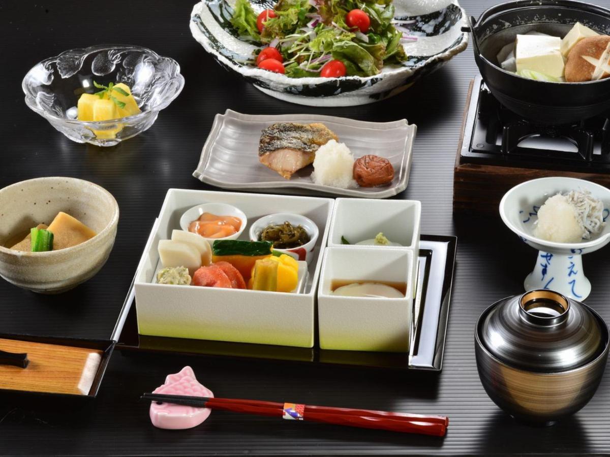 Hatago Kintoen 3* Hakone